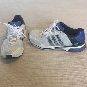 Adidas white and blue Glide 4 Super Nova shoes